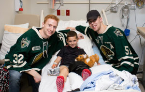 London Knights players visit sick kids at Children's Hospital
