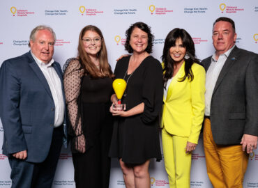 Children’s Health Foundation receives the Children’s Miracle Network Award for Canada’s Hospital Foundation of the Year.